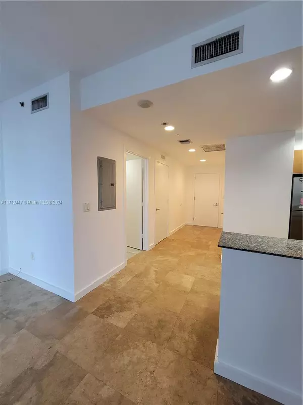 Miami, FL 33131,1050 Brickell Ave #2306