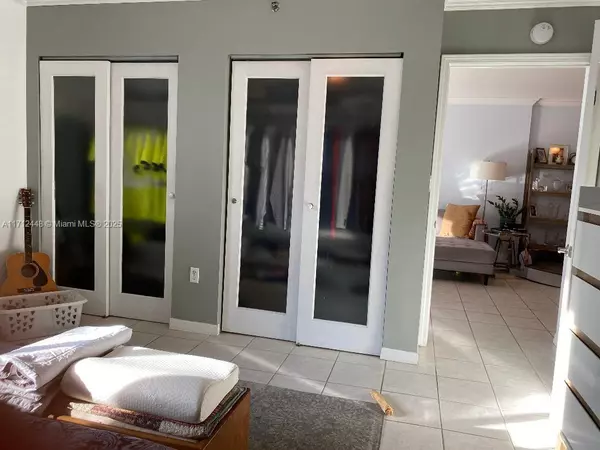 Surfside, FL 33154,Address not disclosed
