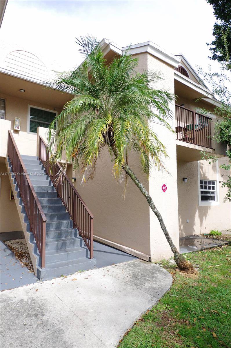 Pembroke Pines, FL 33024,1761 NW 96th Ter #3D