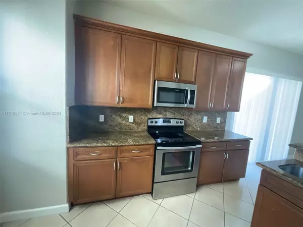 Hialeah, FL 33018,17833 NW 87th Pl