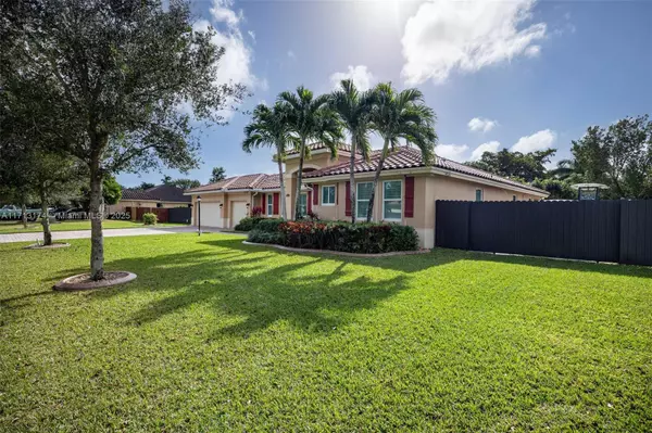 Homestead, FL 33030,1528 NW 21st St