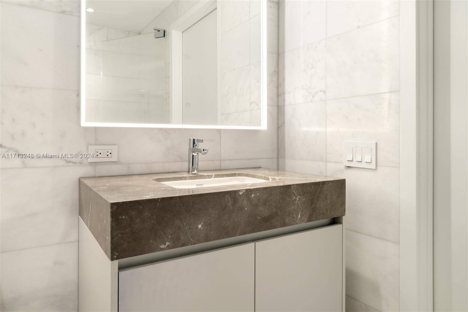 Miami Beach, FL 33139,500 Alton Rd #2207