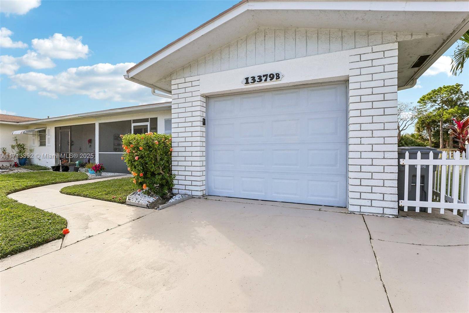 Delray Beach, FL 33484,13379 Via Vesta #B