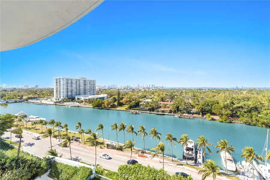 4401 Collins Ave #1015/1017, Miami Beach, FL 33140