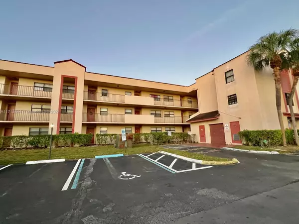 Miramar, FL 33025,3470 Foxcroft Rd #204