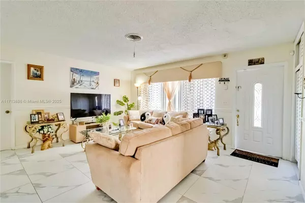 1531 NW 63rd Ave, Sunrise, FL 33313