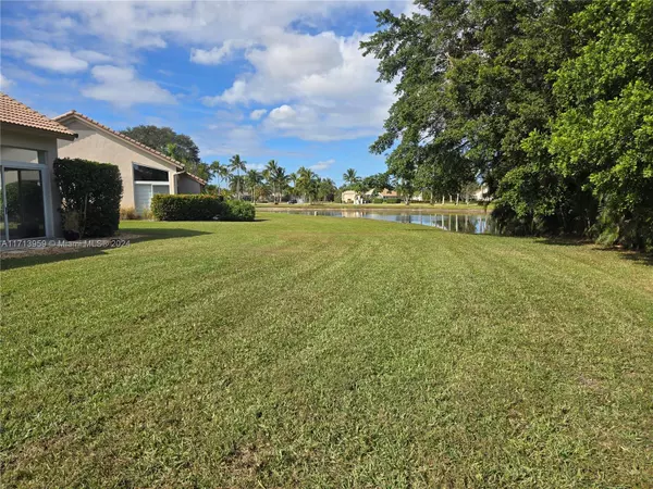 Boynton Beach, FL 33472,8800 Shoal Creek Ln