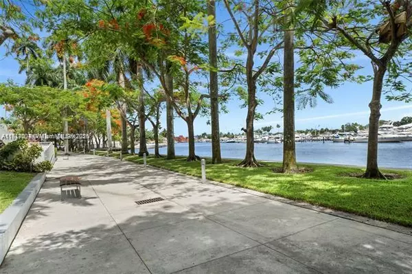 Miami, FL 33125,1861 NW S River Dr #1805