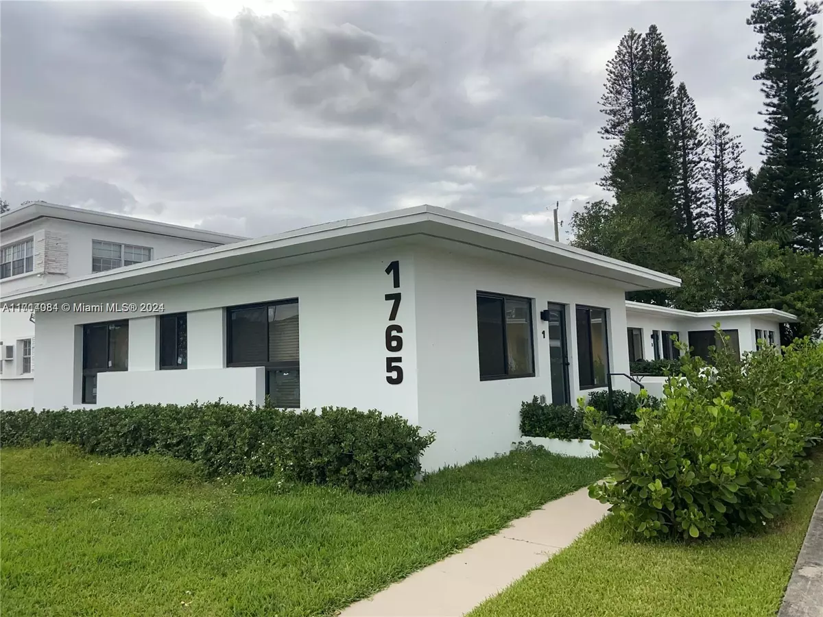 Miami Beach, FL 33141,1765 Normandy Dr #1