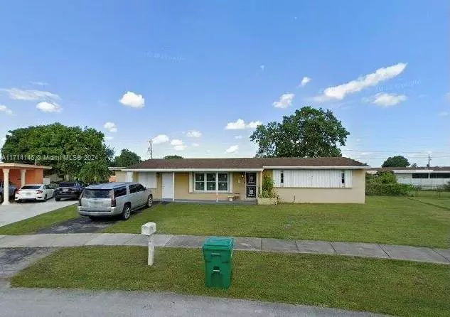 Miami Gardens, FL 33055,4511 NW 174th Dr