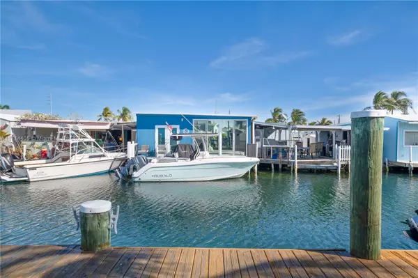 Marathon, FL 33050,1361 Overseas Hwy E11