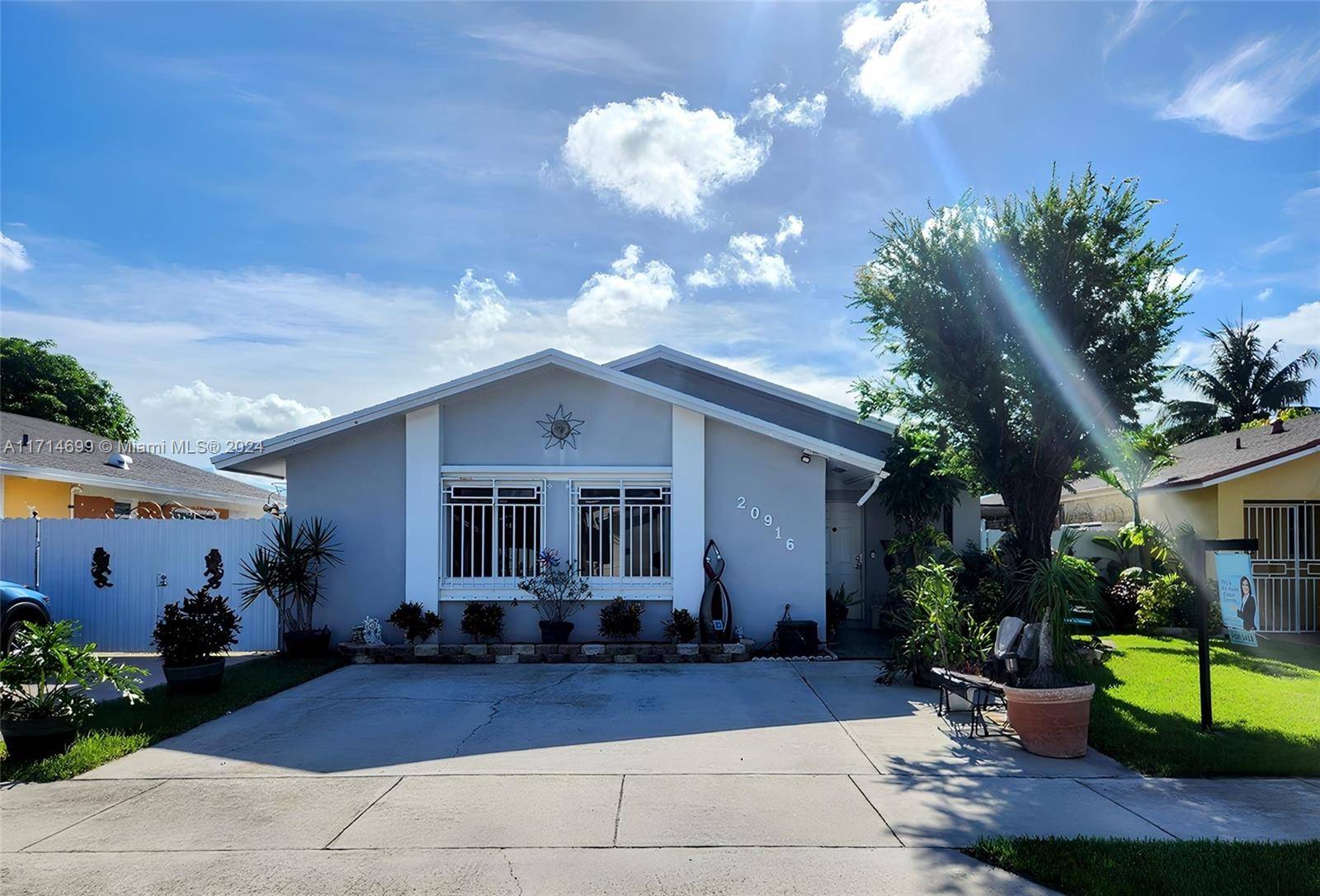 20916 SW 118th Ct, Miami, FL 33177