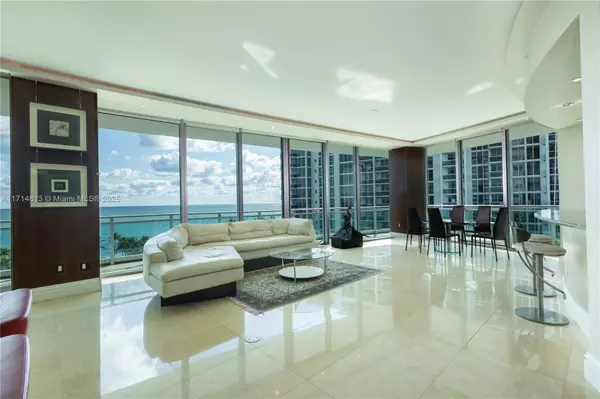 Bal Harbour, FL 33154,10295 Collins Ave #401