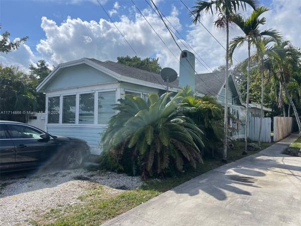 Hollywood,  FL 33020