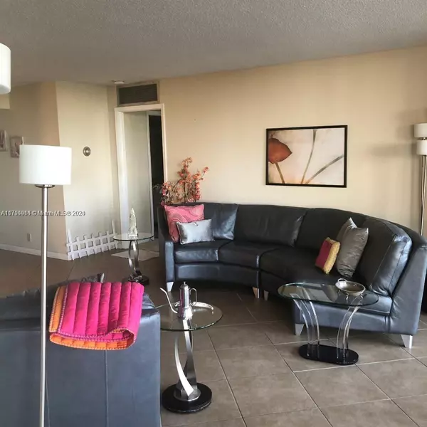 Miami, FL 33138,2000 Towerside Ter #905