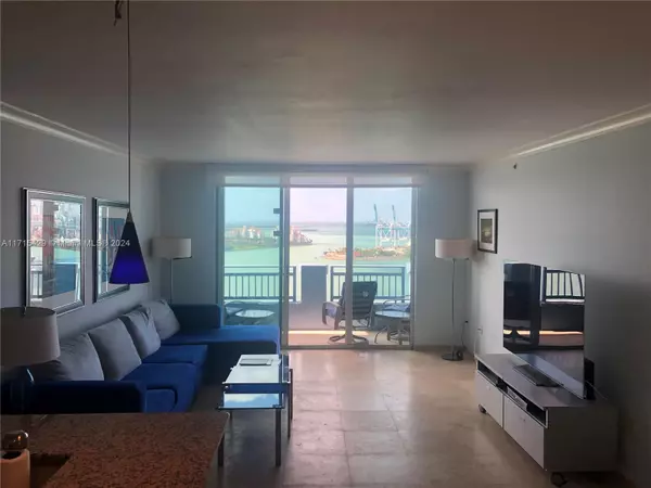 Miami Beach, FL 33139,90 Alton Rd #2210