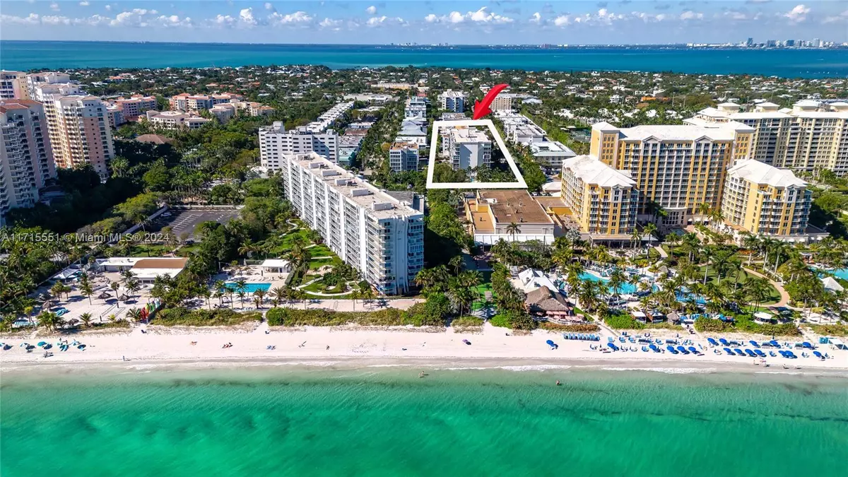 Key Biscayne, FL 33149,550 Ocean Dr #3E