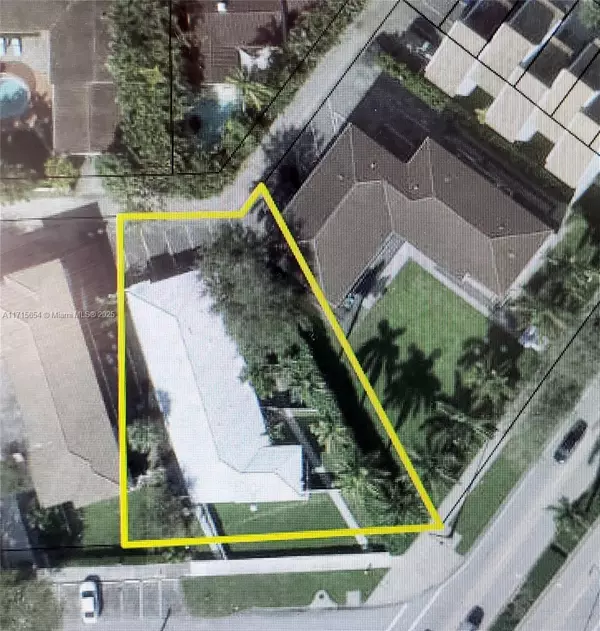 715 NE 92nd St, Miami Shores, FL 33138