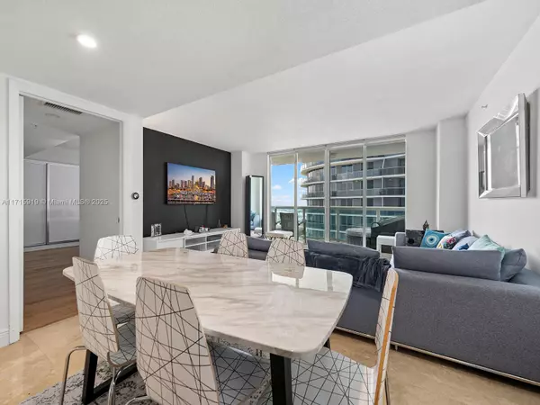 Miami, FL 33132,1800 N Bayshore Dr #2211