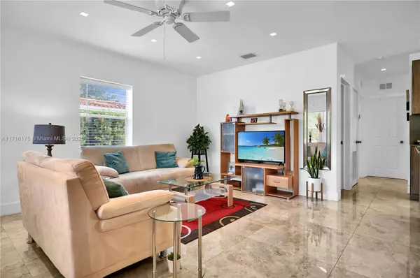 North Miami Beach, FL 33179,1414 NE 183rd St