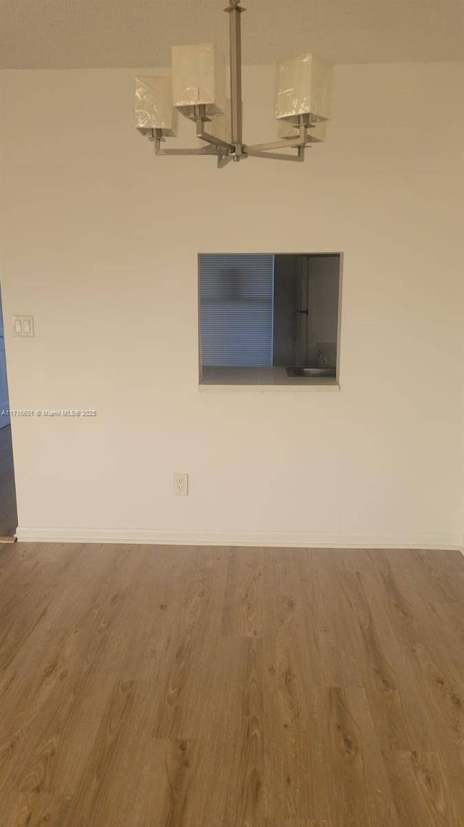Tamarac, FL 33319,5860 NW 64th Ave #311