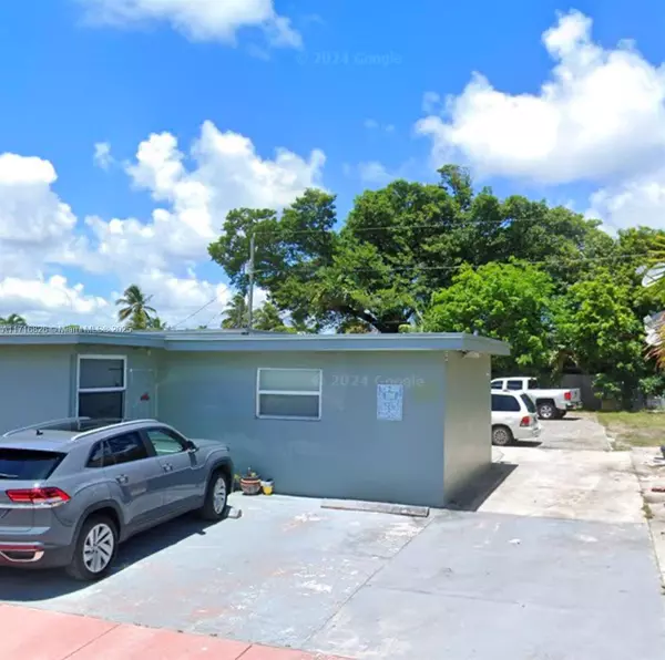 Miami Beach, FL 33141,733 81st St