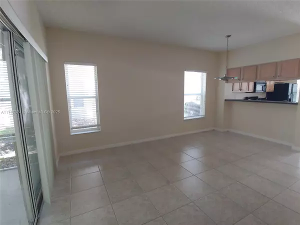 West Palm Beach, FL 33417,5071 Palmbrooke Cir #5071