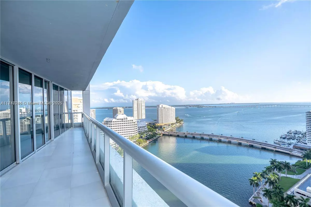 Miami, FL 33131,495 Brickell Ave #2301