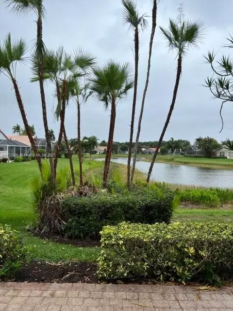 Boynton Beach, FL 33437,7237 Granville Ave