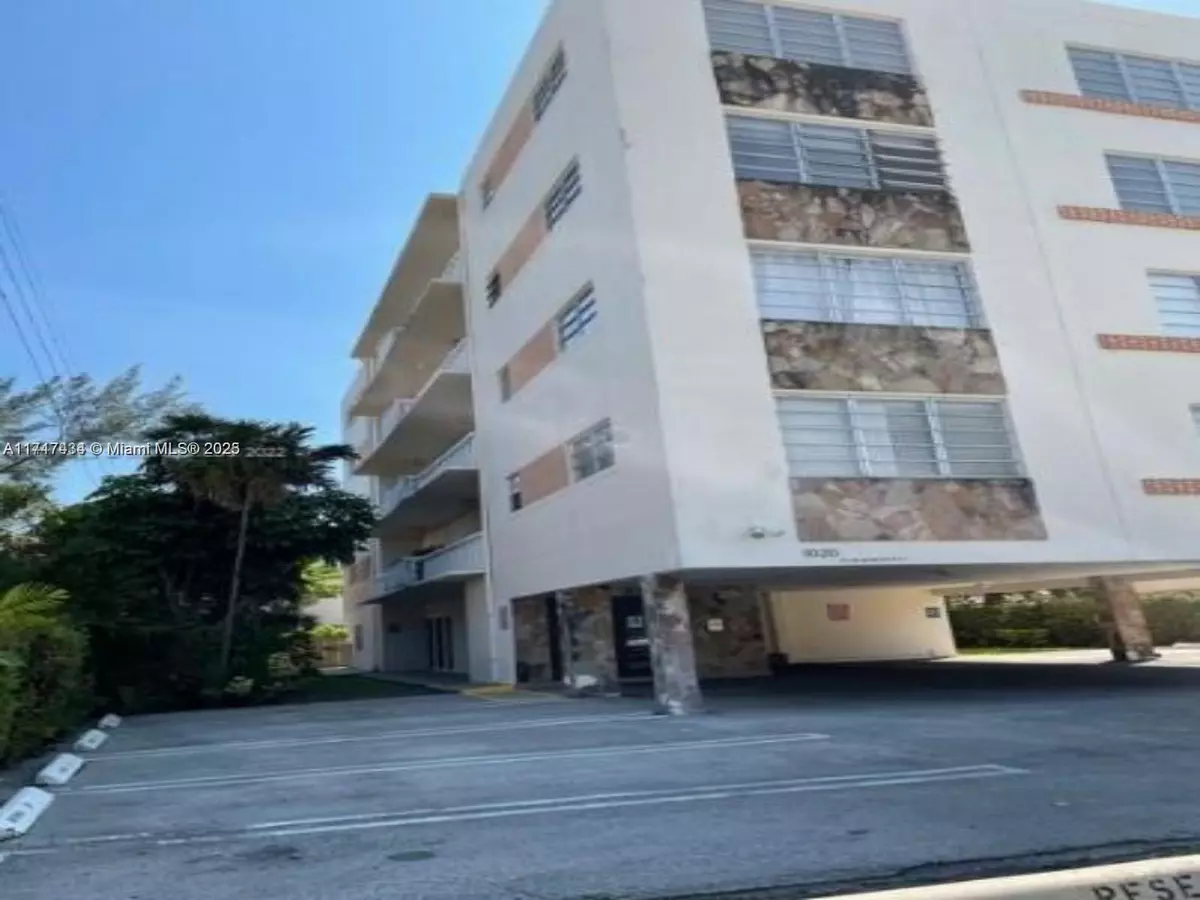 Bay Harbor Islands, FL 33154,1020 94th St #203