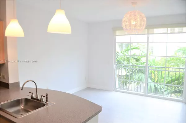 533 NE 3rd Ave #446, Fort Lauderdale, FL 33301