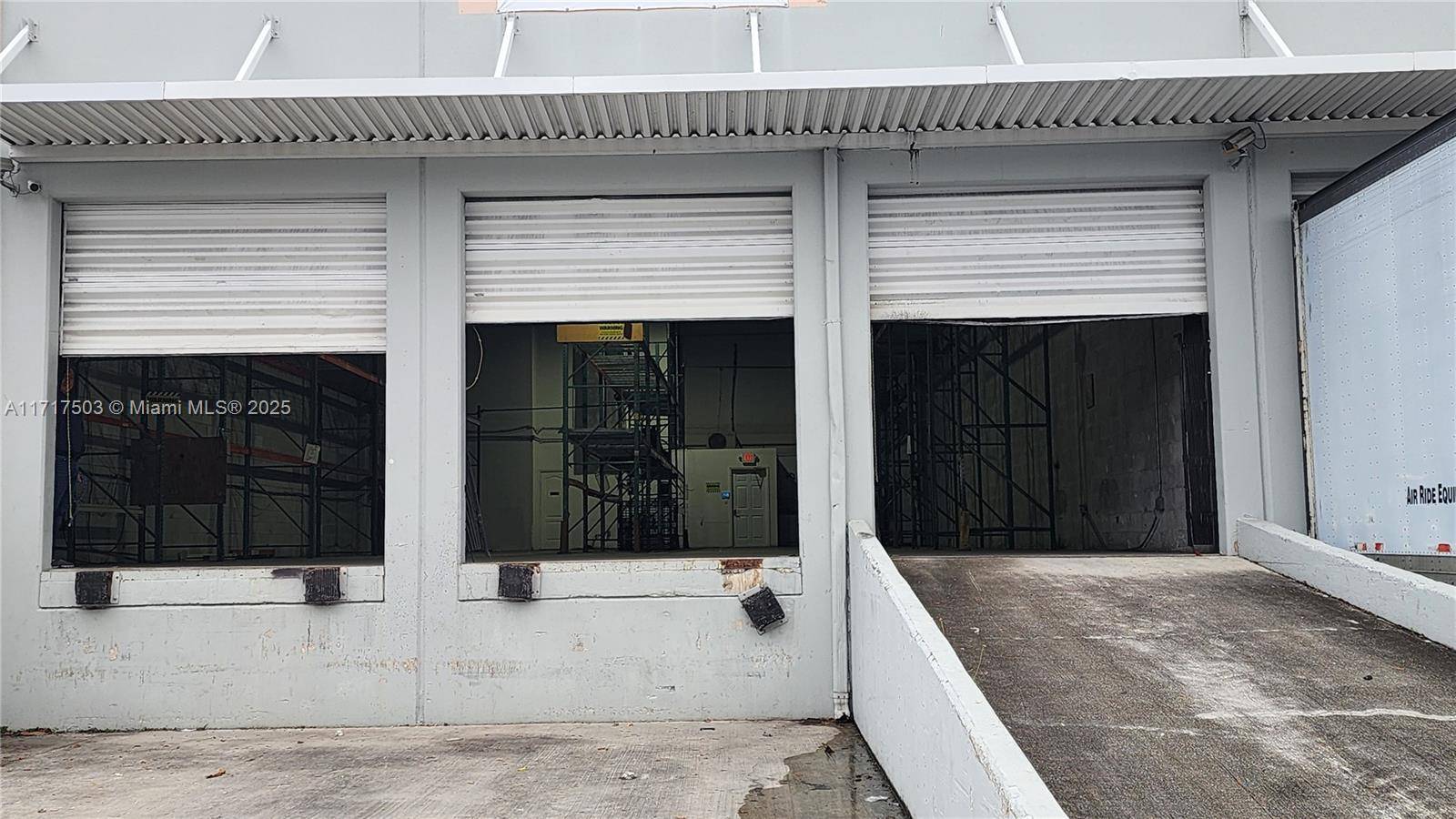 Doral, FL 33166,7766 NW 46th St