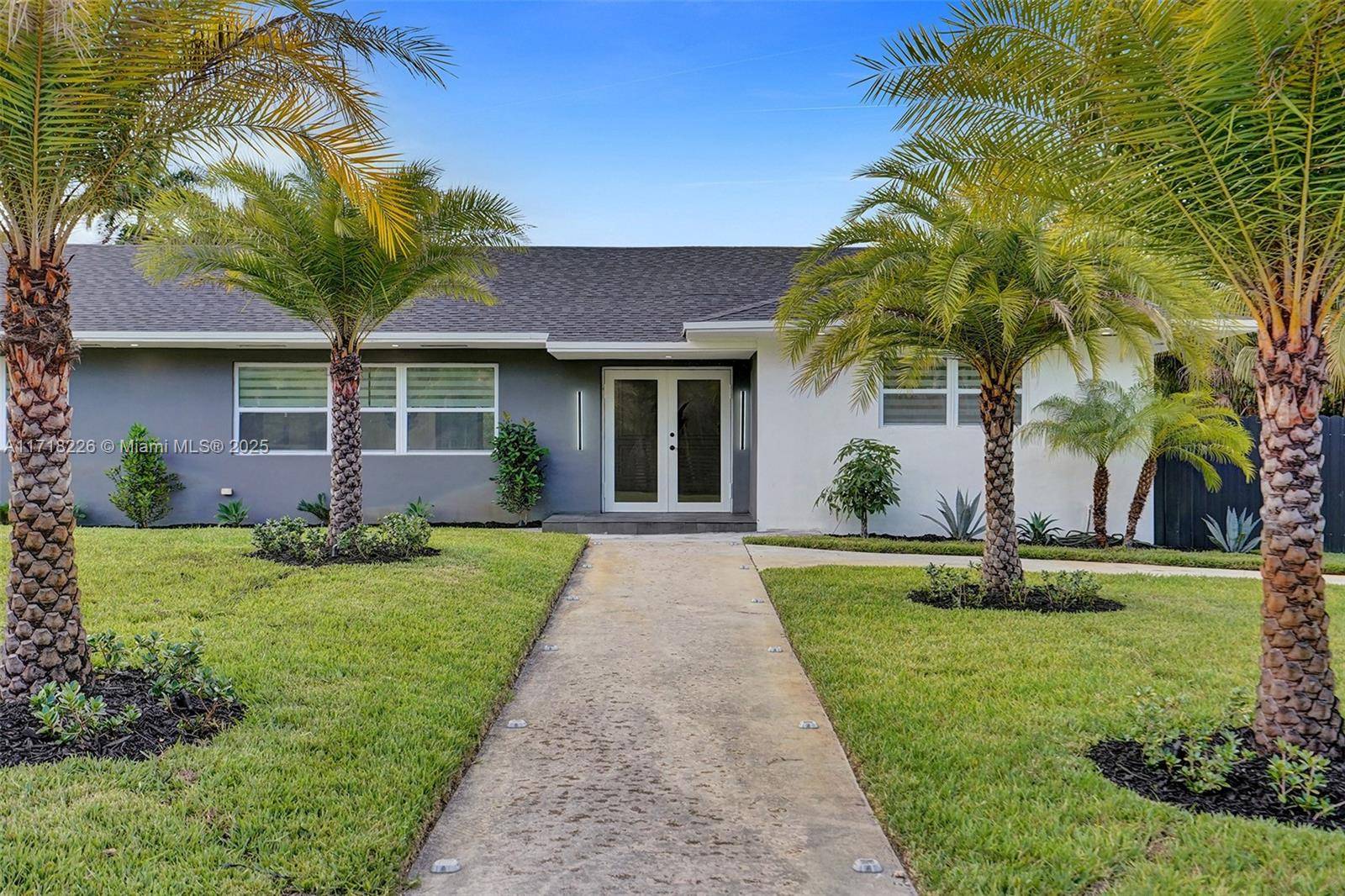 Miami, FL 33162,245 NE 156th St
