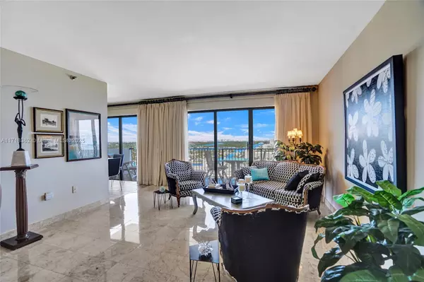 Hollywood, FL 33019,1201 S Ocean Dr #2106N