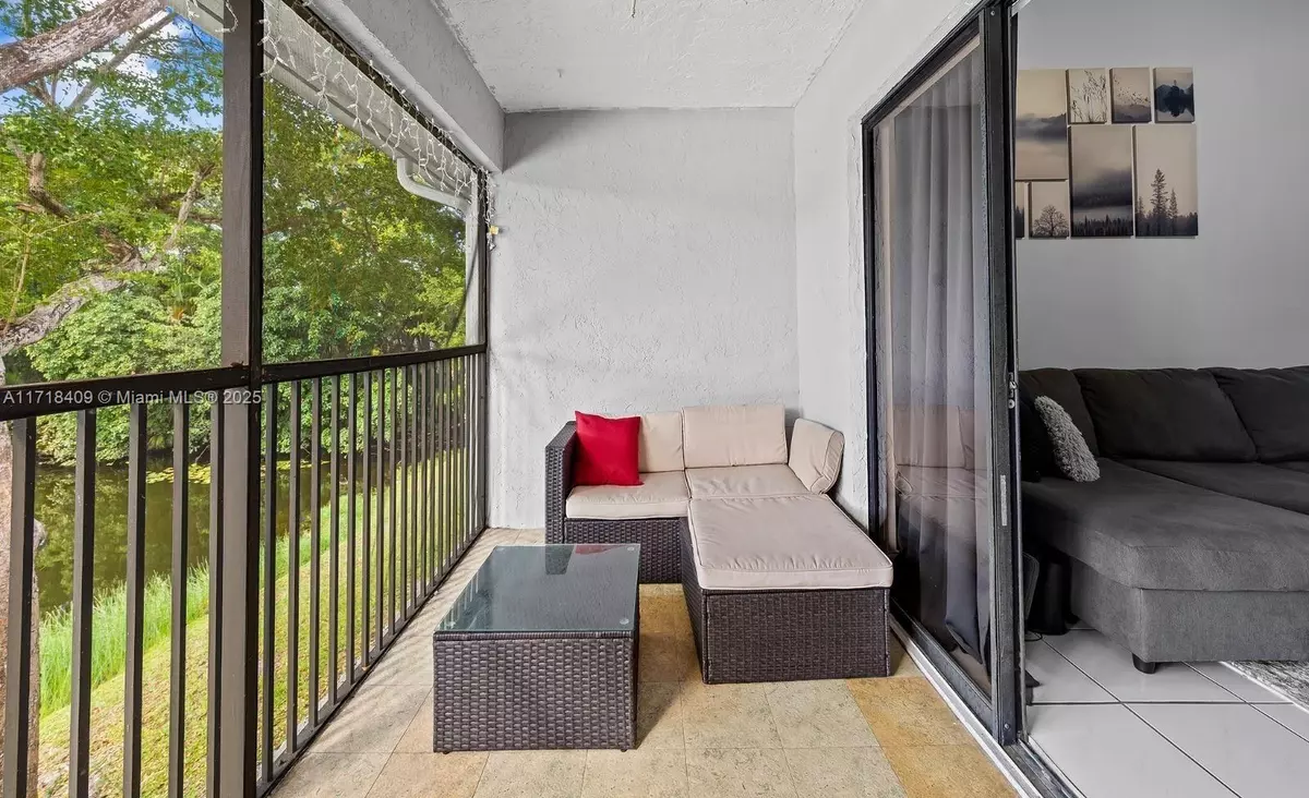 Coconut Creek, FL 33066,3868 N Carambola Cir N #2961