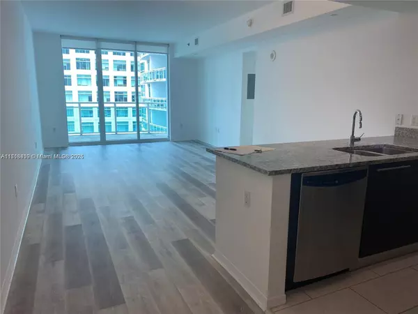 Miami, FL 33131,951 Brickell Ave #2500