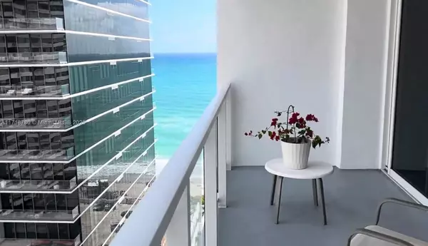 Hallandale Beach, FL 33009,2030 S Ocean Dr #1725