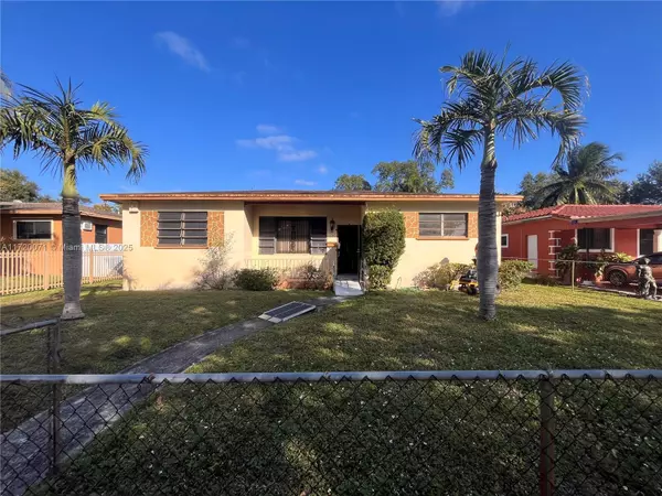 775 NE 145th St,  North Miami,  FL 33161