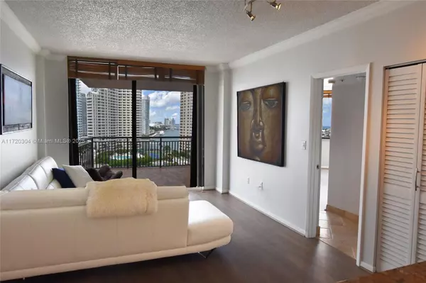 Miami, FL 33131,540 Brickell Key Dr #1812