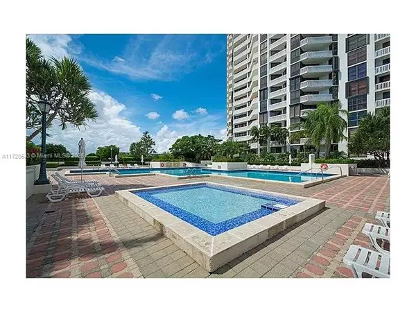 Aventura, FL 33160,1000 Island Blvd #708