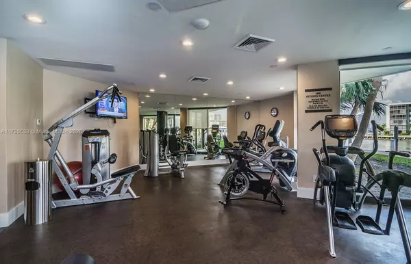 Aventura, FL 33160,1000 Island Blvd #708