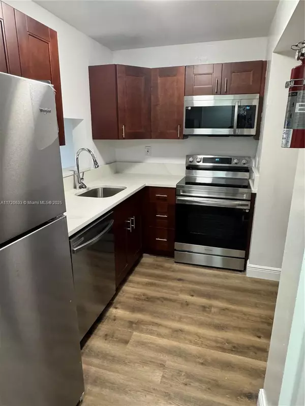 708 SW 81st Ave #5B, North Lauderdale, FL 33068
