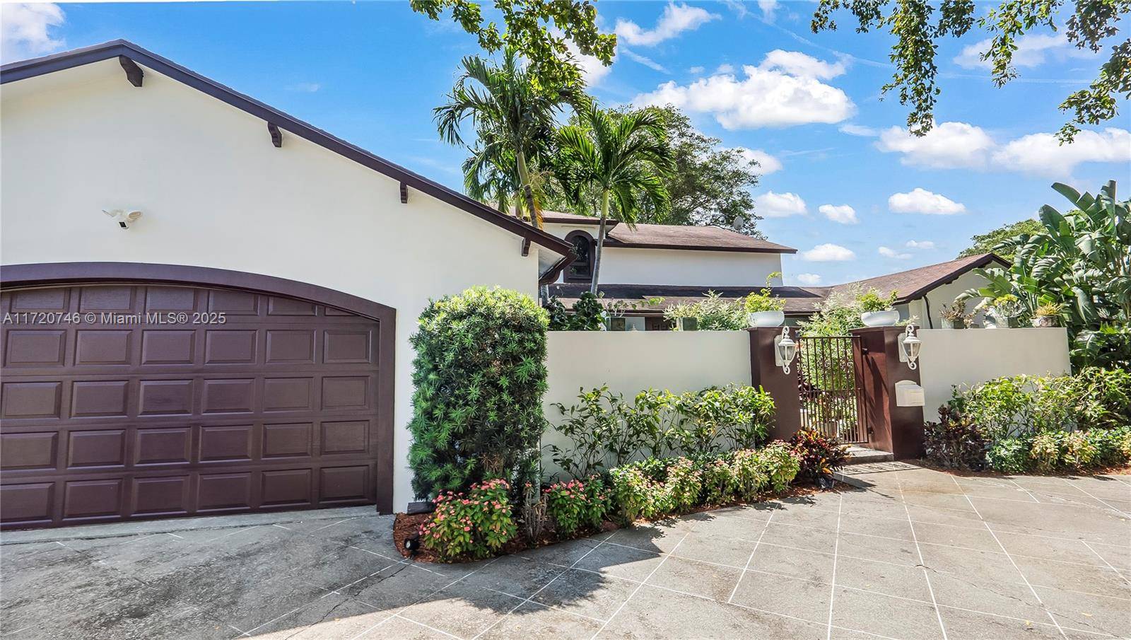 West Palm Beach, FL 33407,1524 39th St