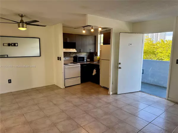 North Bay Village, FL 33141,1801 S Treasure Dr #411