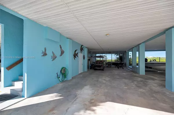 Key Largo, FL 33037,9826 Leeward Ave #9826