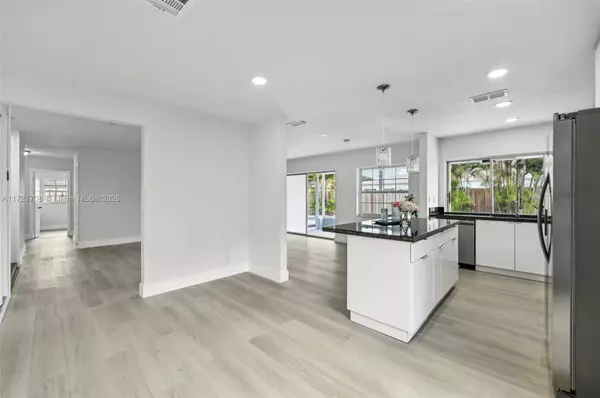 Tamarac, FL 33321,8280 NW 68th Ter