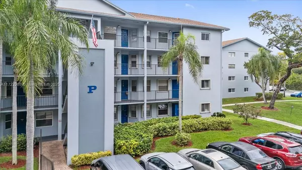 650 SW 124th Ter #315P, Pembroke Pines, FL 33027