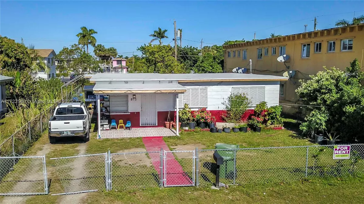 Homestead, FL 33030,813 SW 5th St