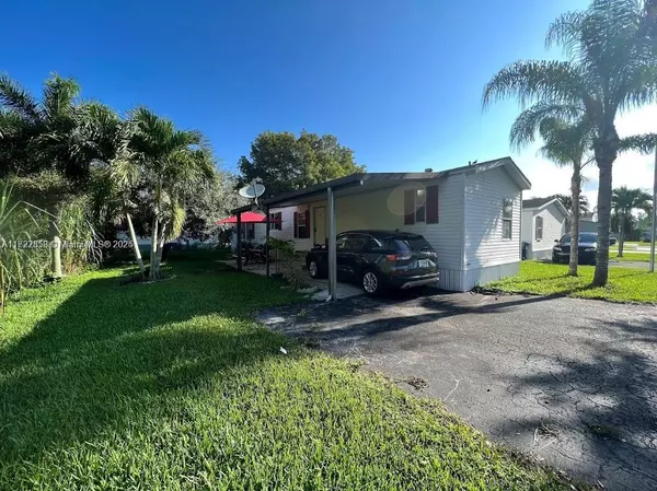 35250 SW 177th Ct #140, Homestead, FL 33034