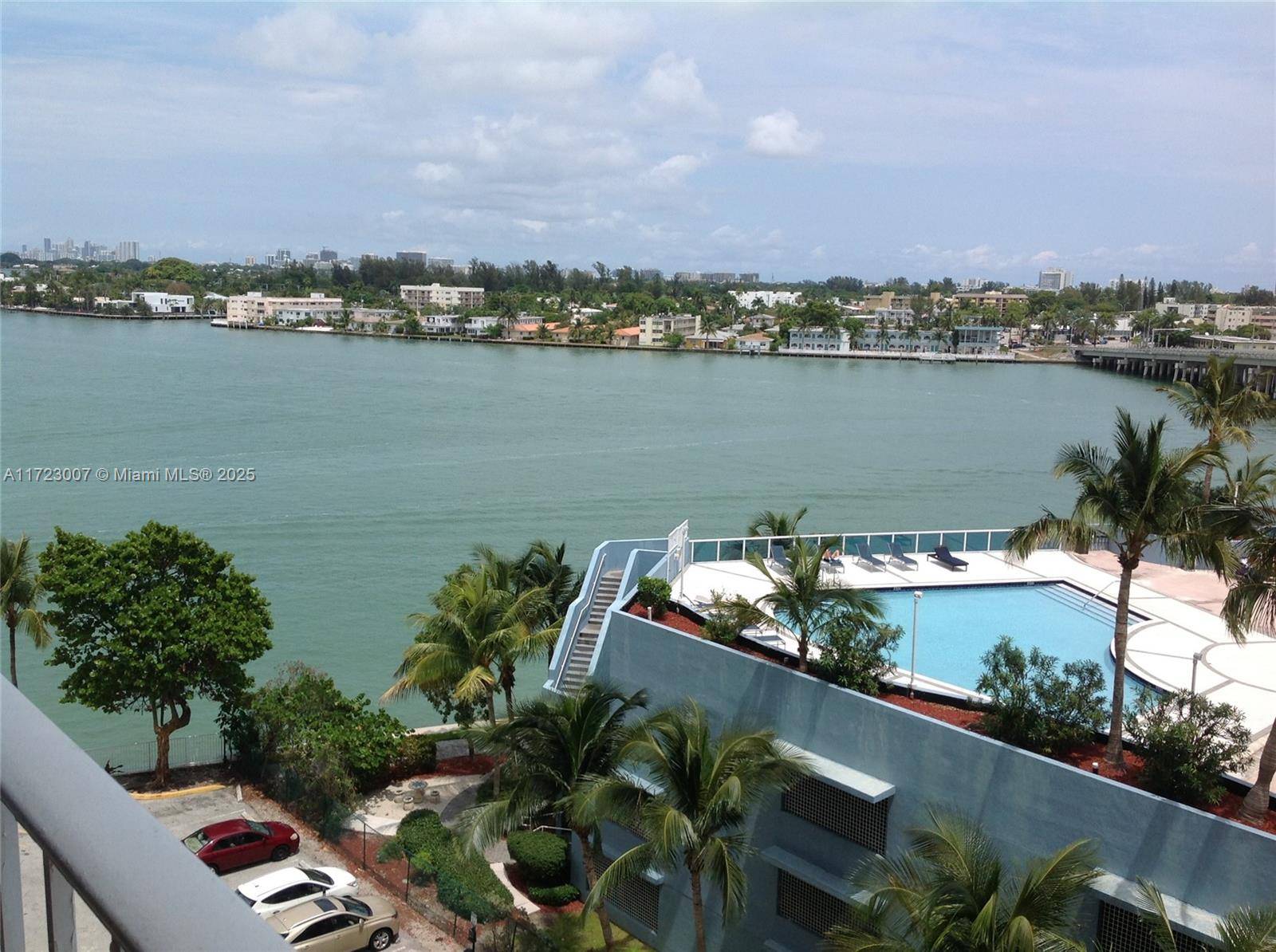 1865 79th St Cswy #8K, Miami, FL 33141